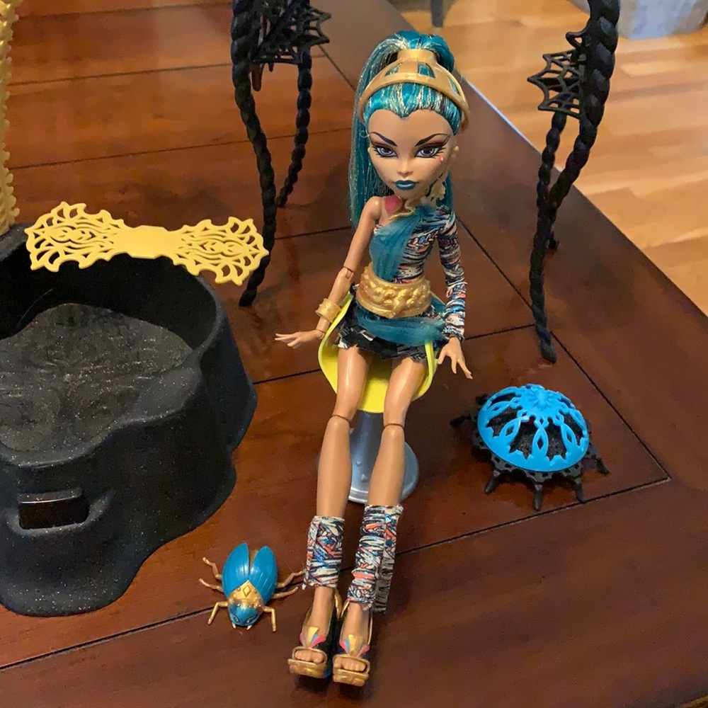 Monster High Nefera de Nile Doll